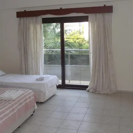 Hotel Ado Turgutreis